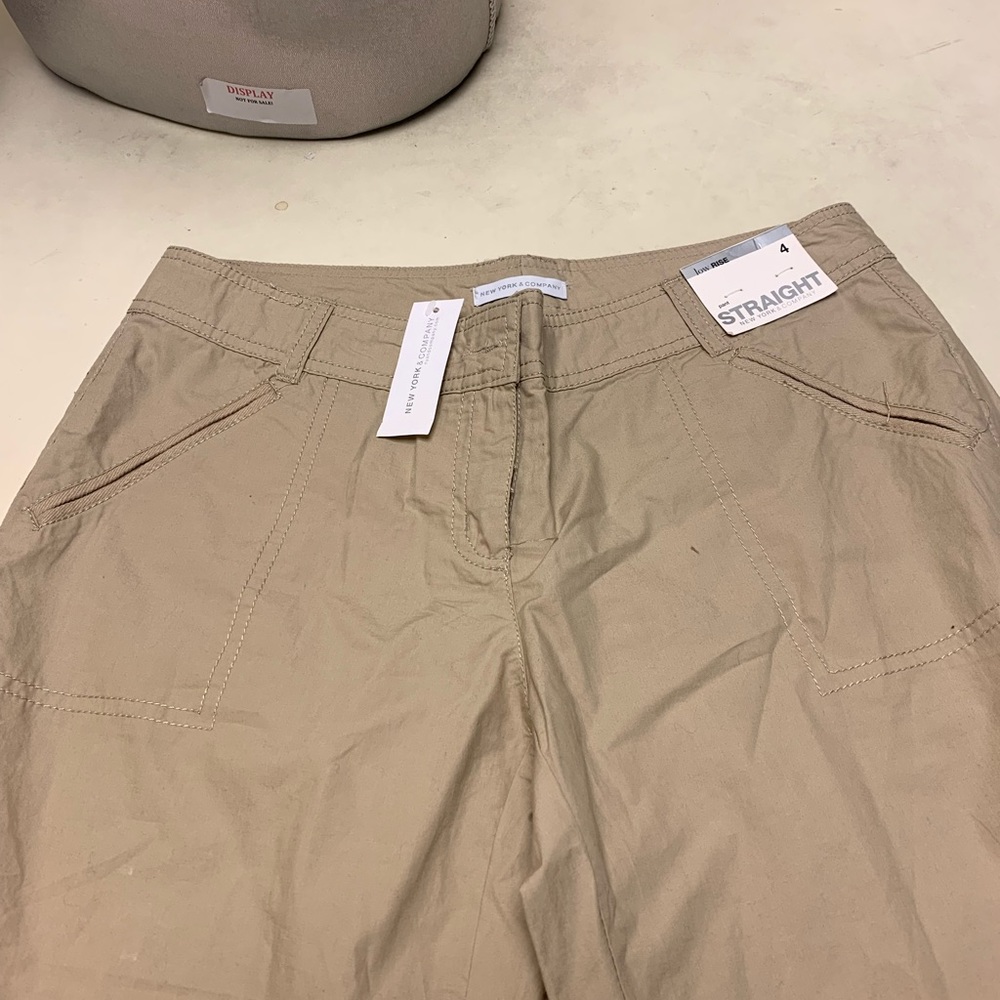 NWT New York and Company size 4